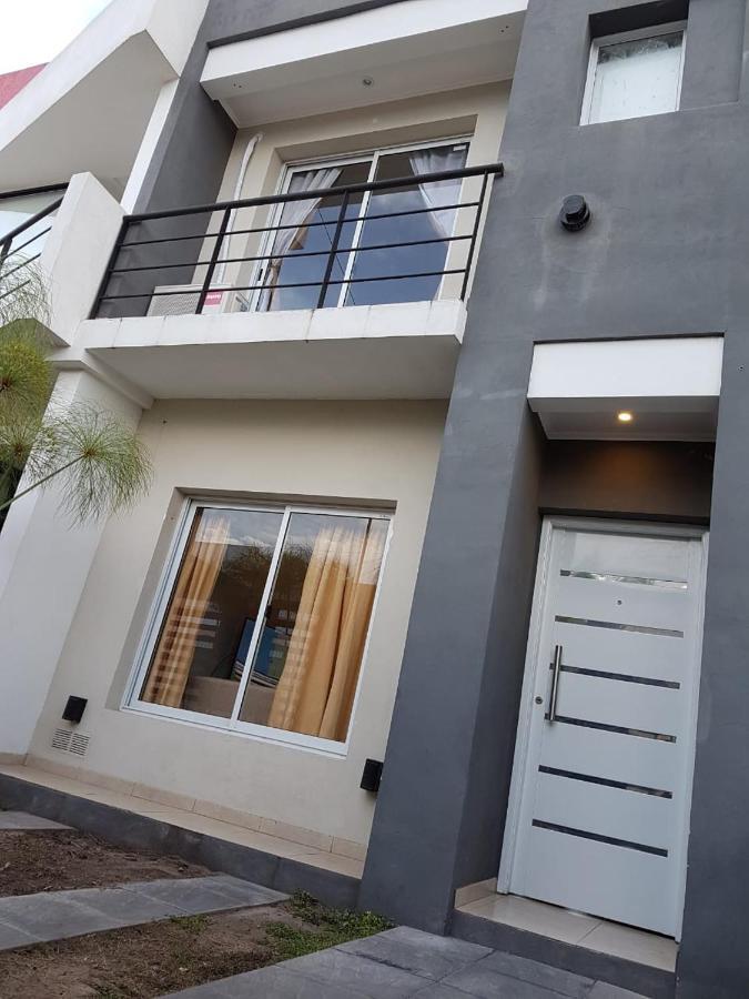 Caireles Del Carnaval Apartment Gualeguaychu Exterior photo